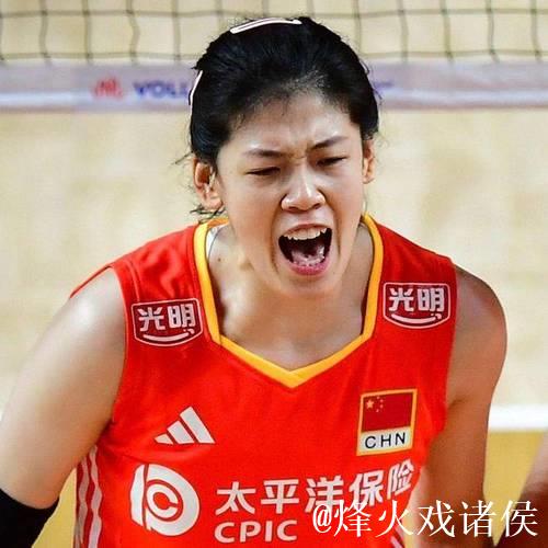 赵勇袁灵犀现身意甲赛场！庄宇珊21分难救主，李盈莹未进入名单